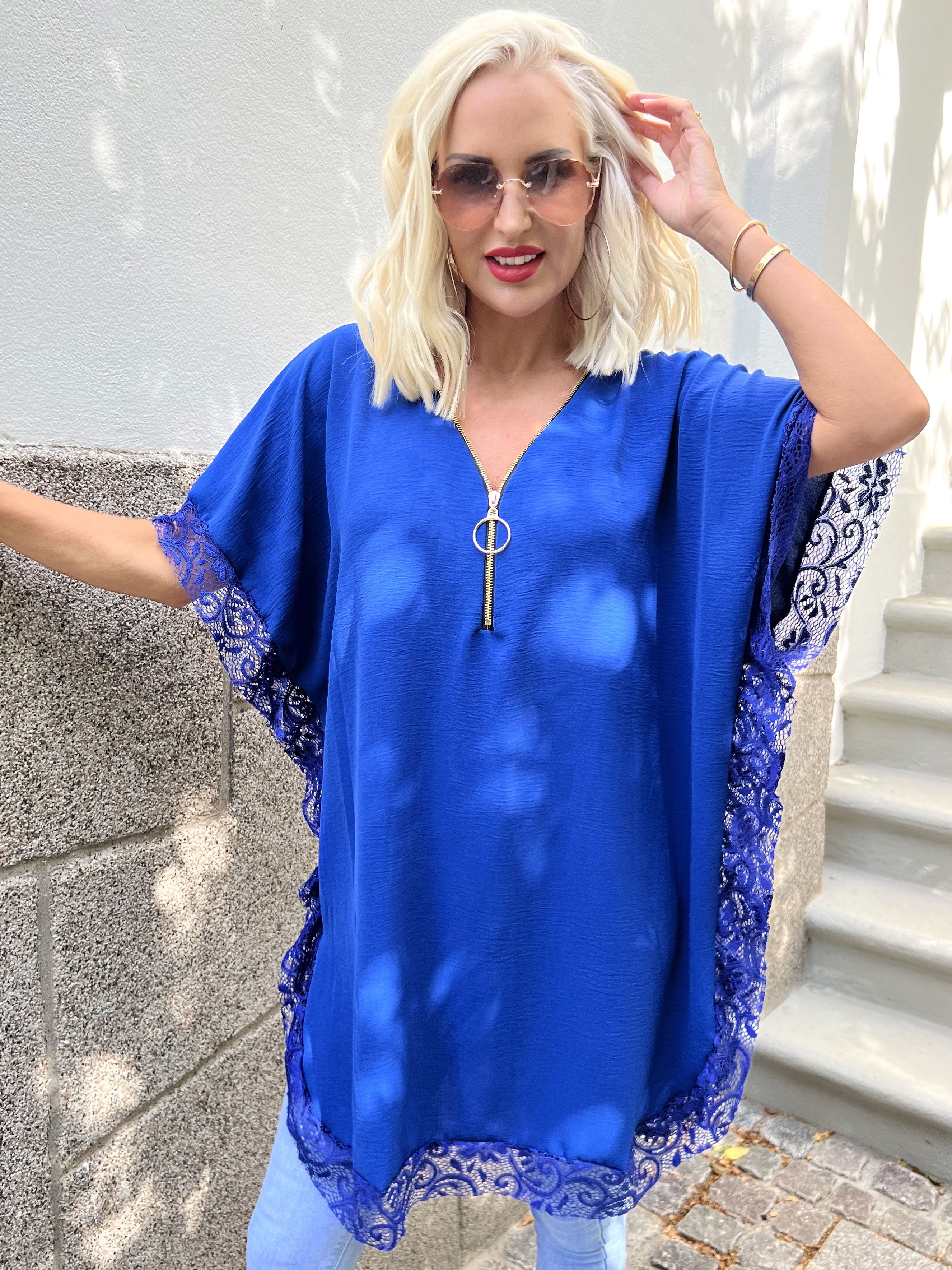 Sofie - Oversize tunika med lynlås og blonder