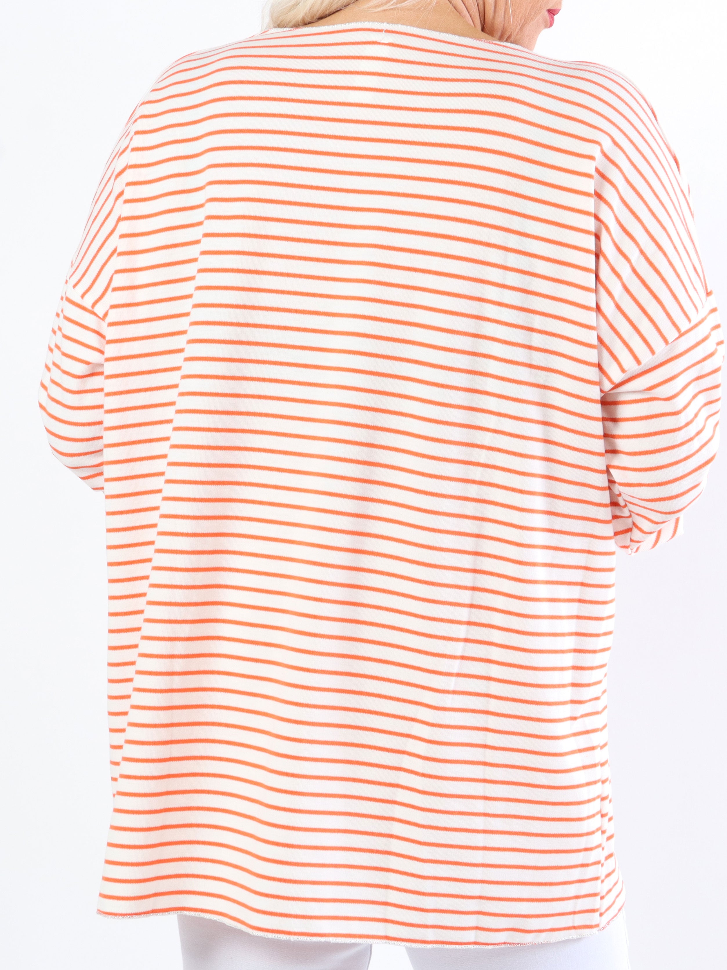 Stripe - Hvid blød plus size bluse med tynde striber