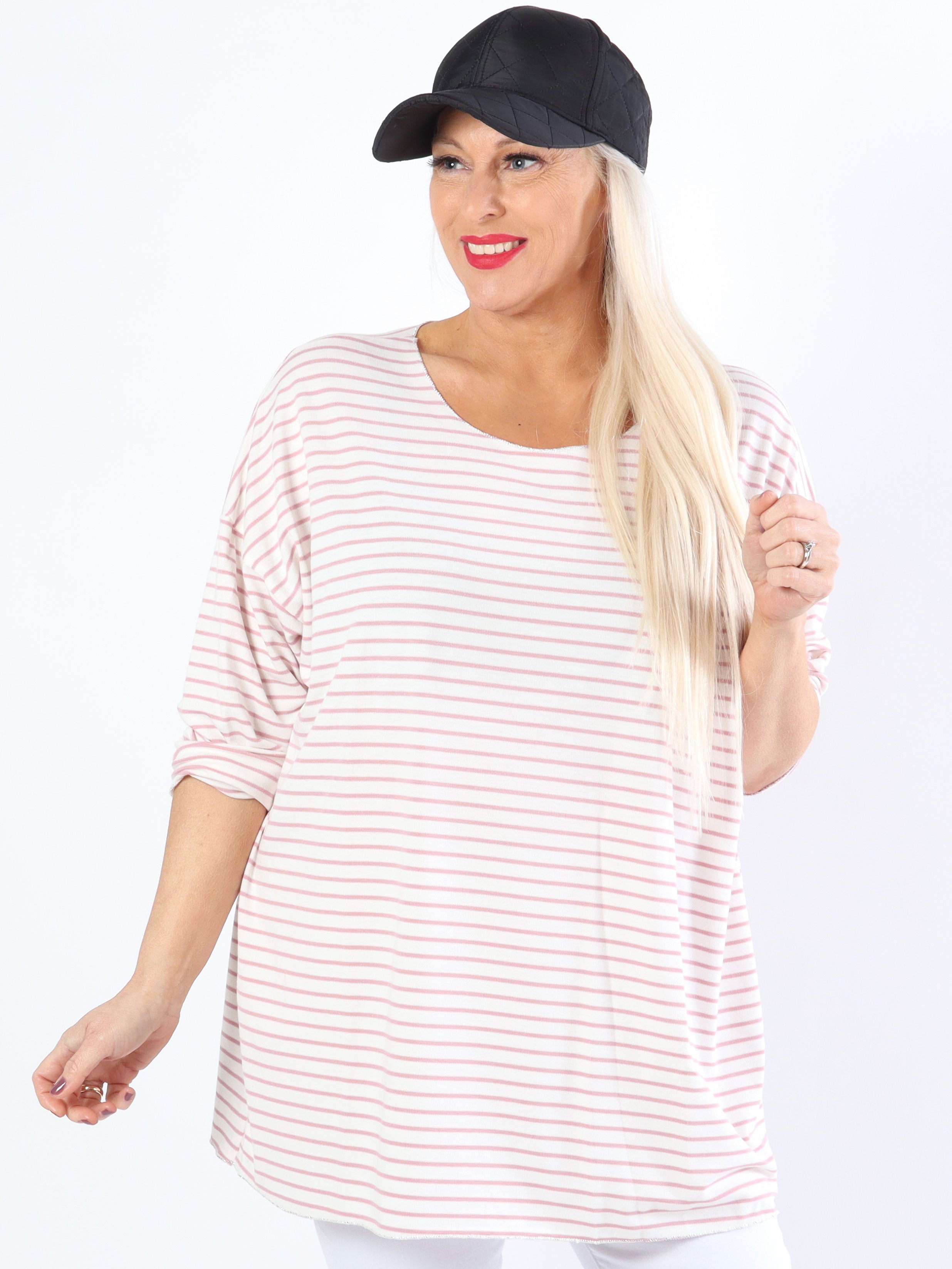 Stripe - Hvid blød plus size bluse med tynde striber