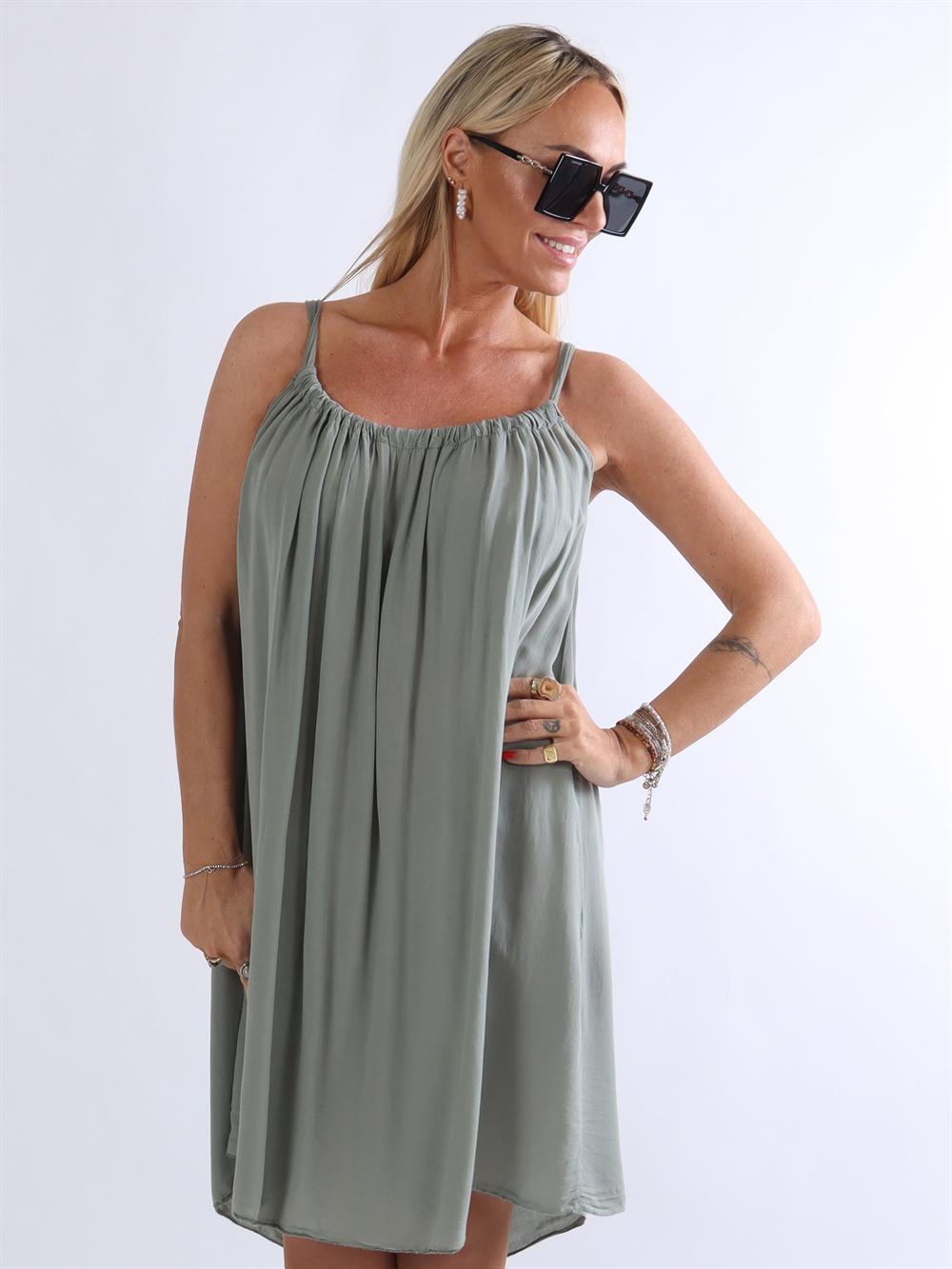 Sunshines - Kjole i let og afslappet look