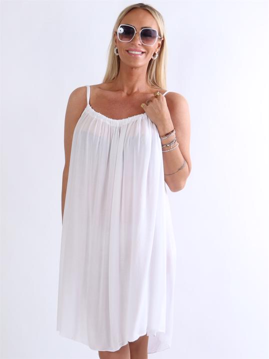 Sunshines - Kjole i let og afslappet look