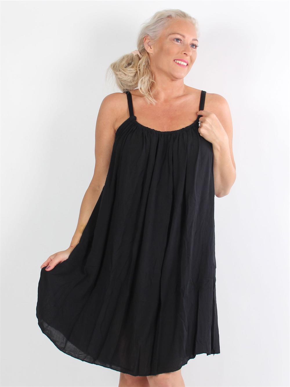 Sunshines - Kjole i let og afslappet look