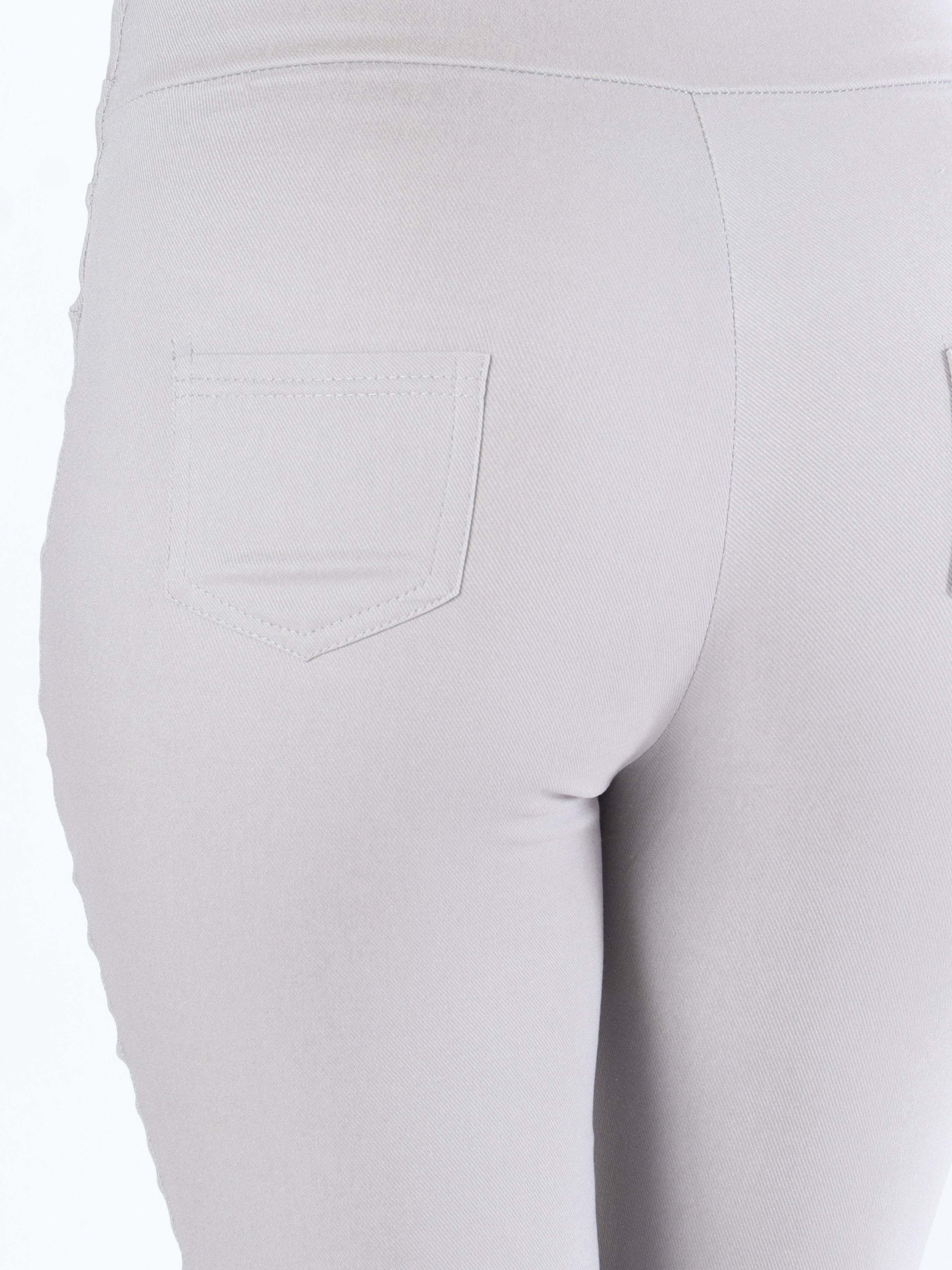 Tilla - Bukser med guld knapper foran