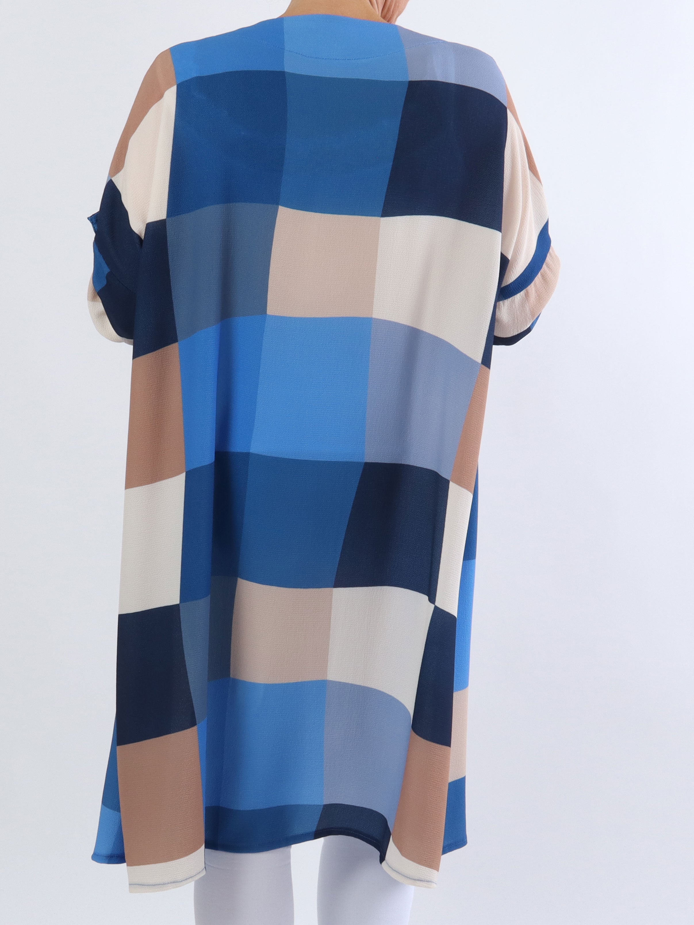 Vanesa Kimono - Sød plus size kimono i viskose med tern