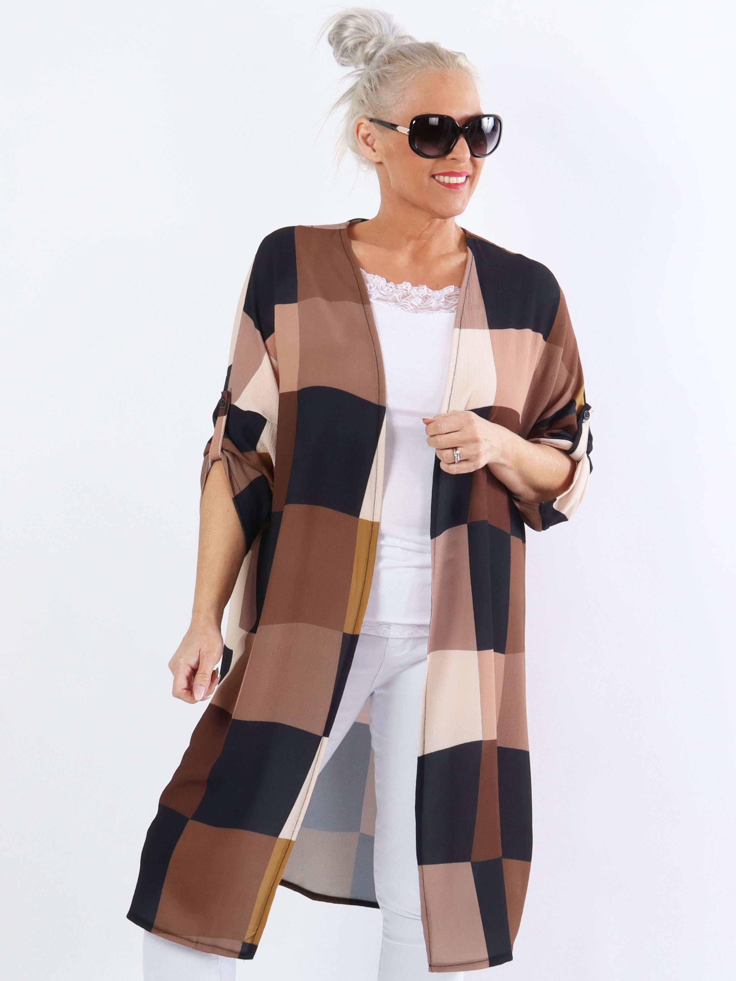 Vanesa Kimono - Sød plus size kimono i viskose med tern