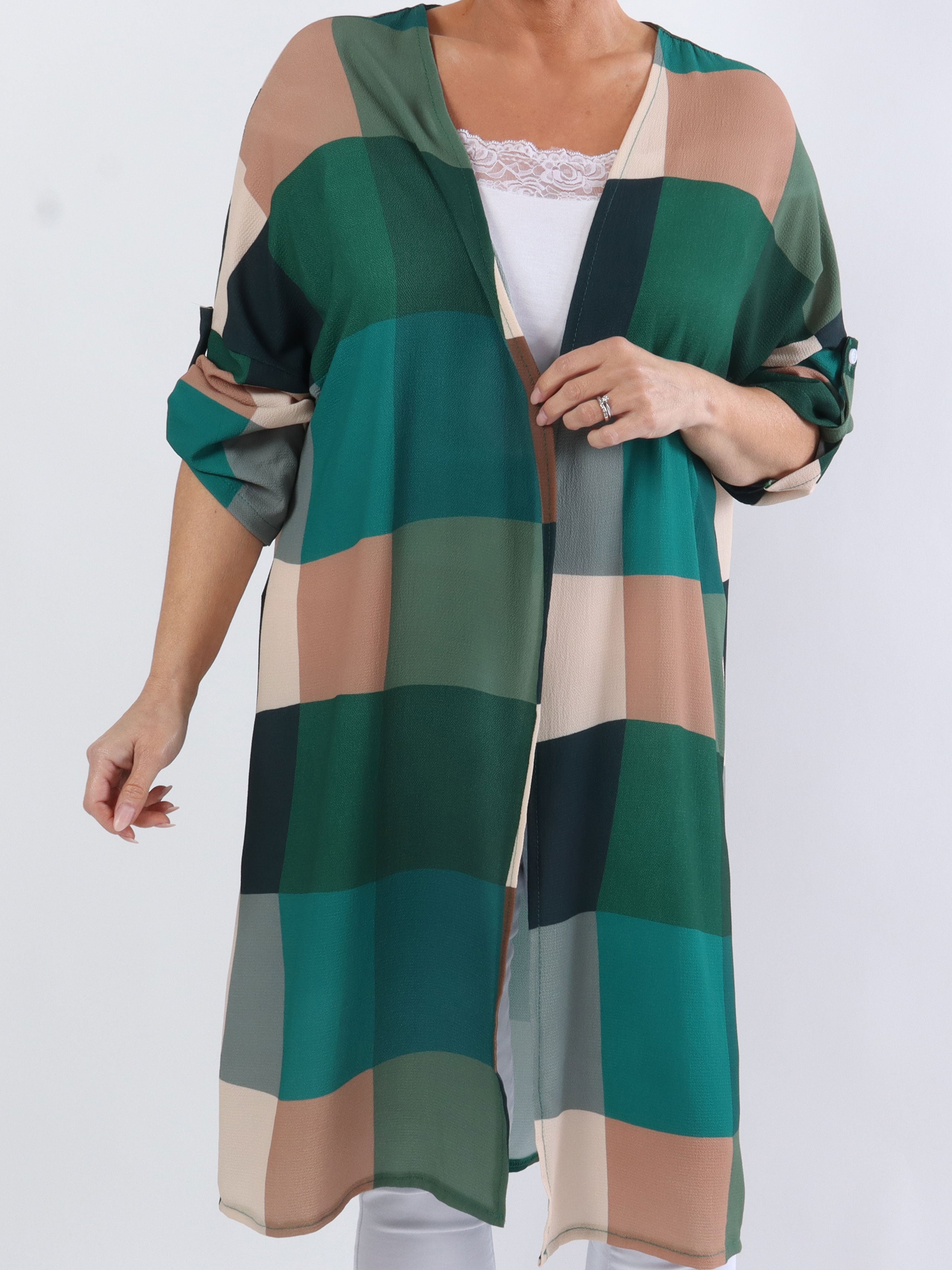 Vanesa Kimono - Sød plus size kimono i viskose med tern