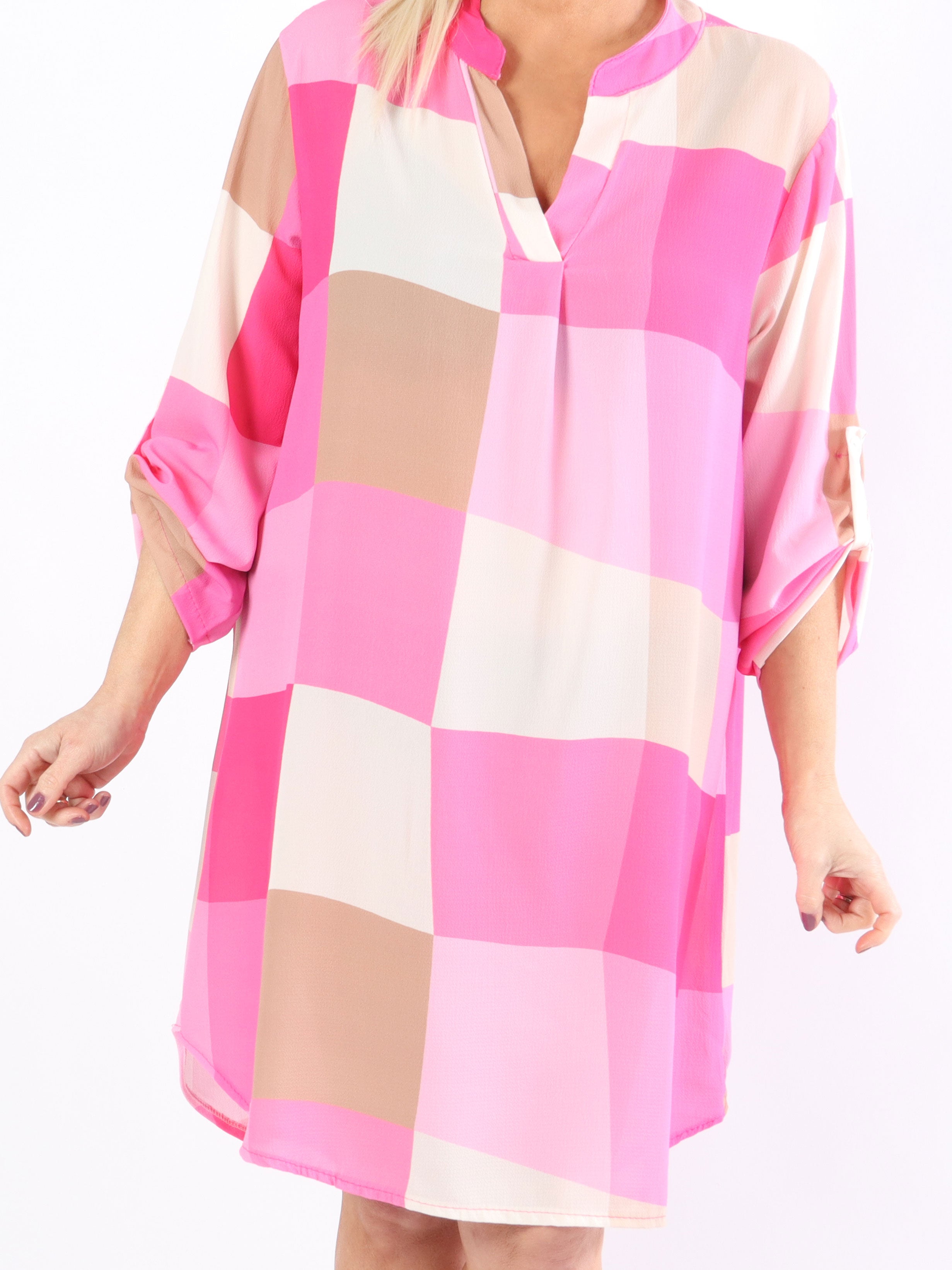 Vanesa Dress Check - Let og luftig plus size kjole