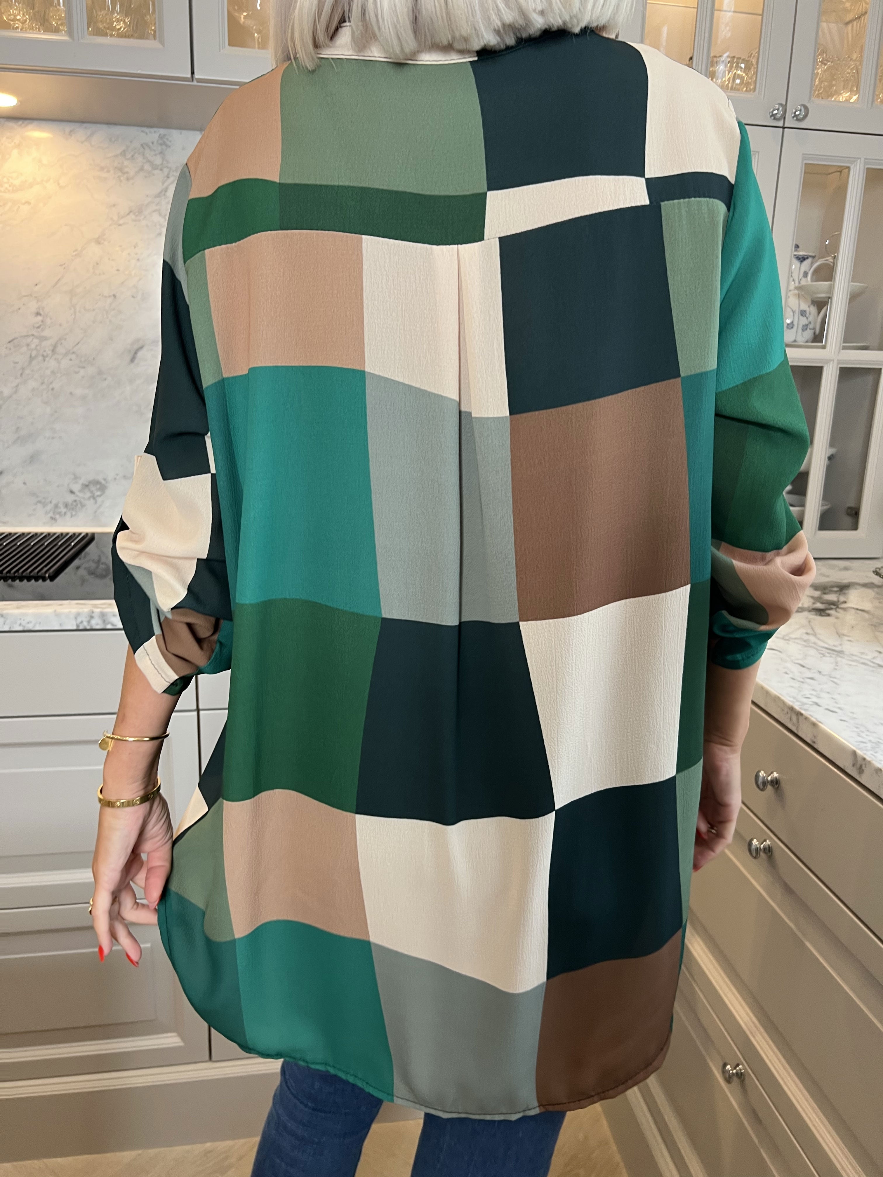 Vanesa - Lang ternet flerfarvet tunika