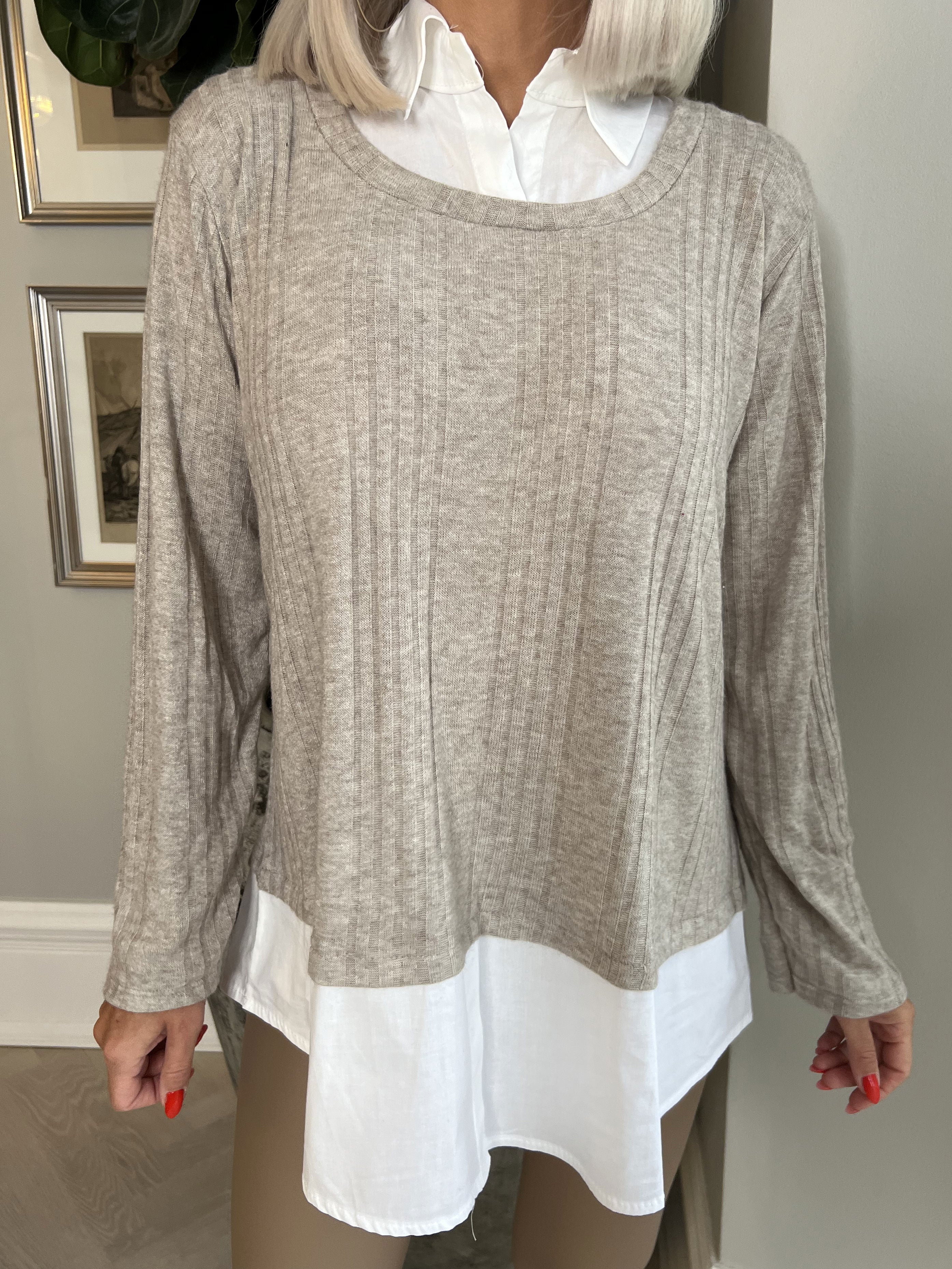 Vegin - Fin bluse med snyde skjorte