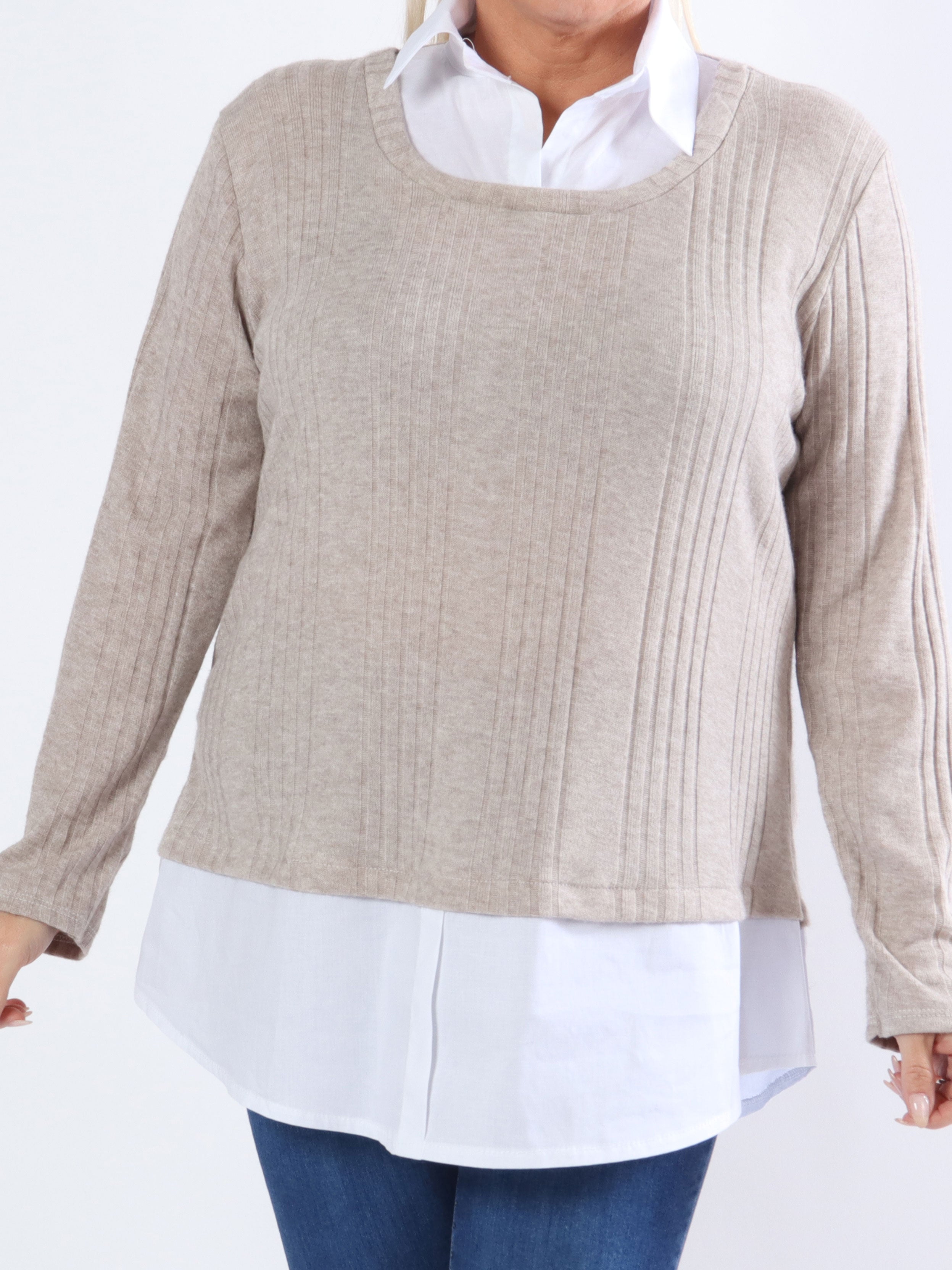 Vegin - Sød plus size bluse med snydeskjorte