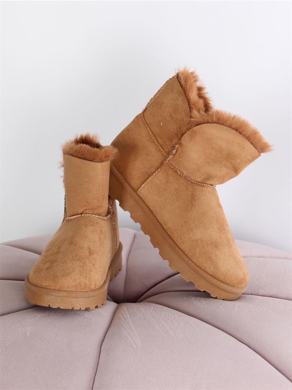 Veronika - Beigefarvet bamsestøvle med blødt fake fur for