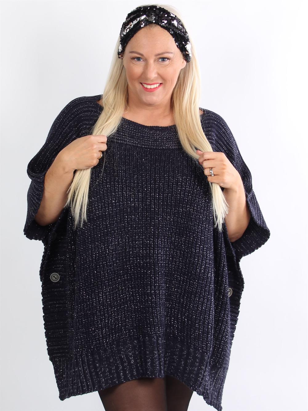 Vigo - Armygrøn strik poncho med glimmer tråde og knapper