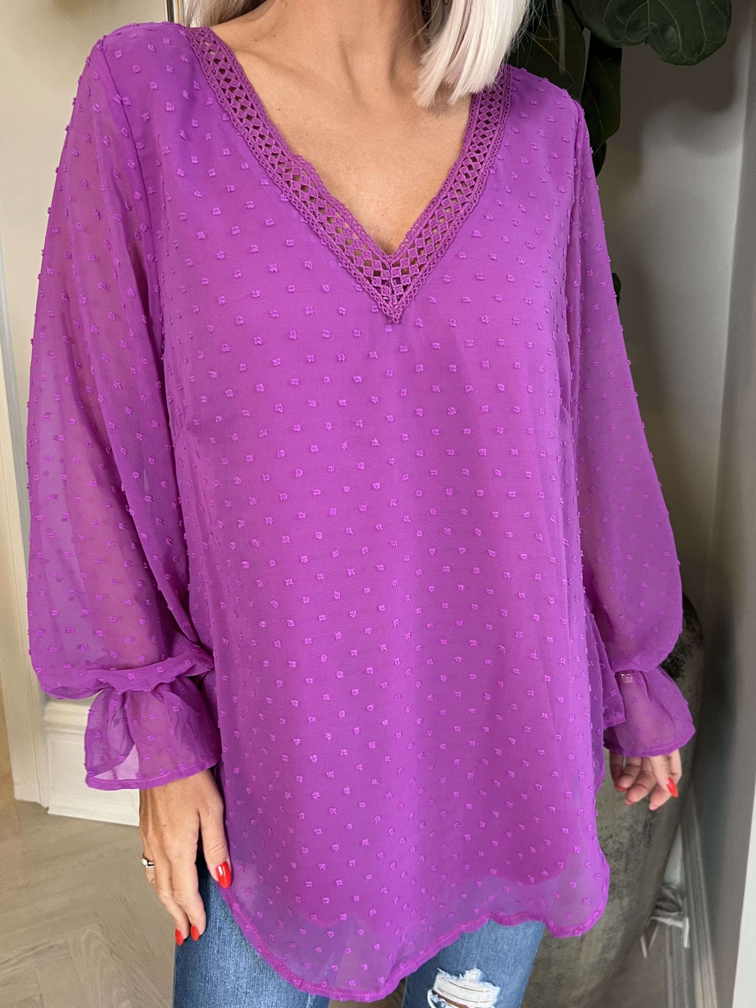 Vittoria - Sød tunika med broderinger og prikket stof