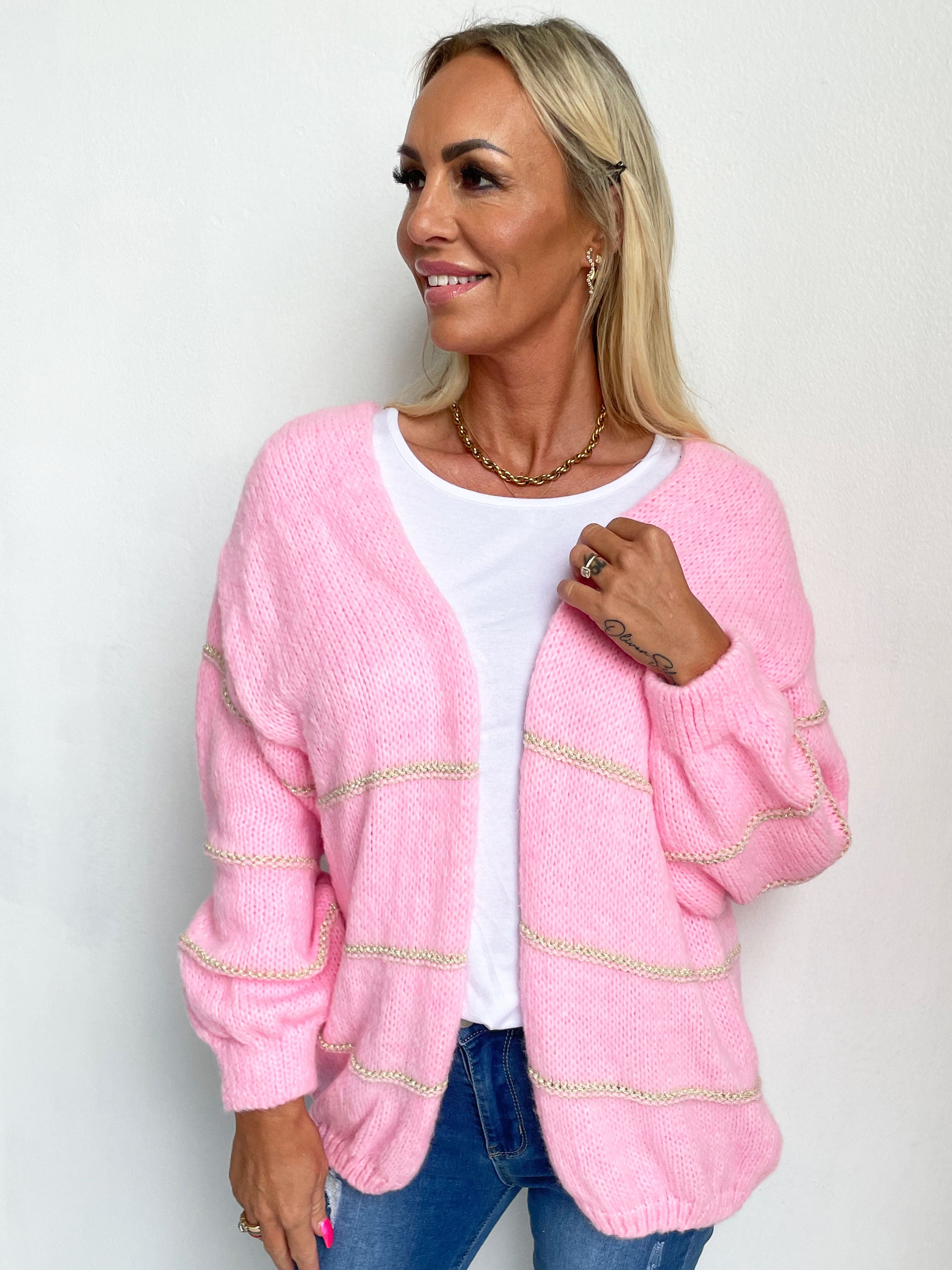 Yanira - Strikket cardigan med guldstriber