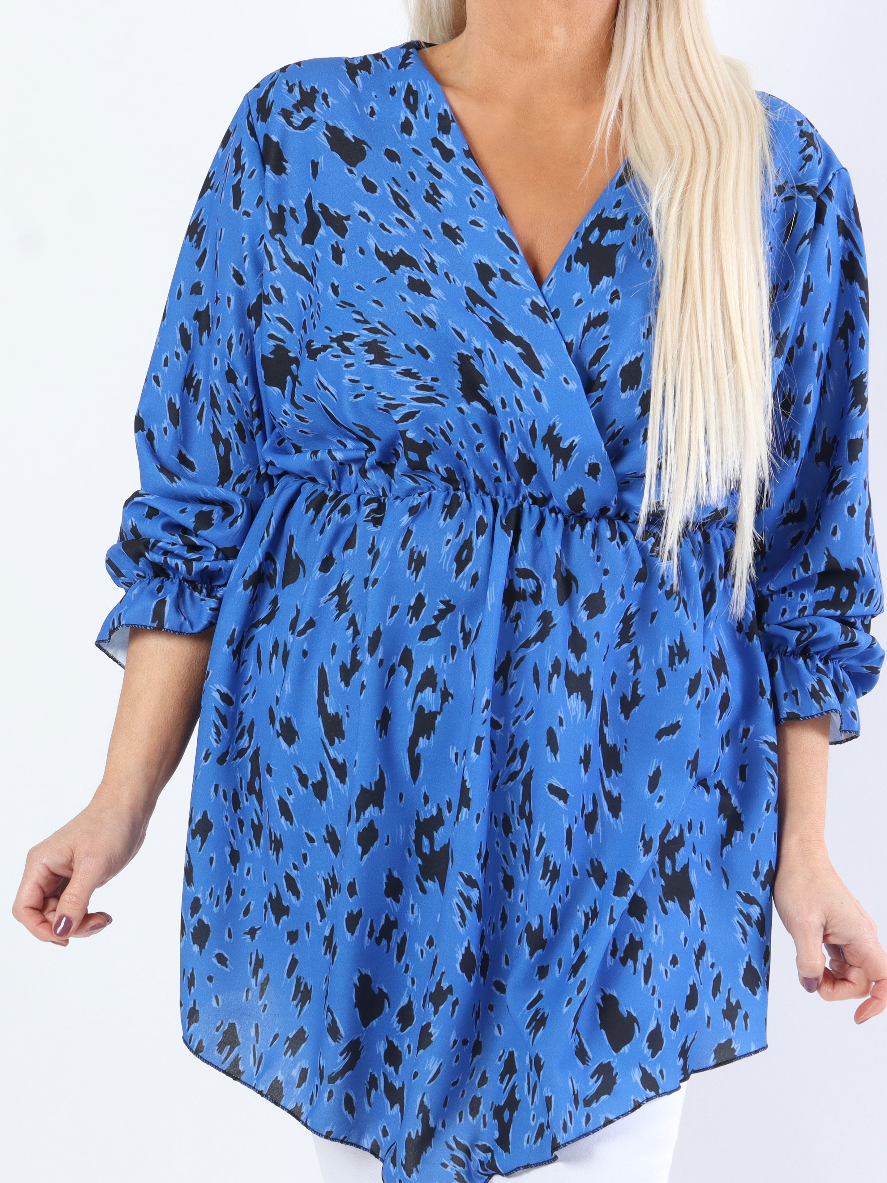 Yda - Mønstret plus size bluse med elastik i taljen