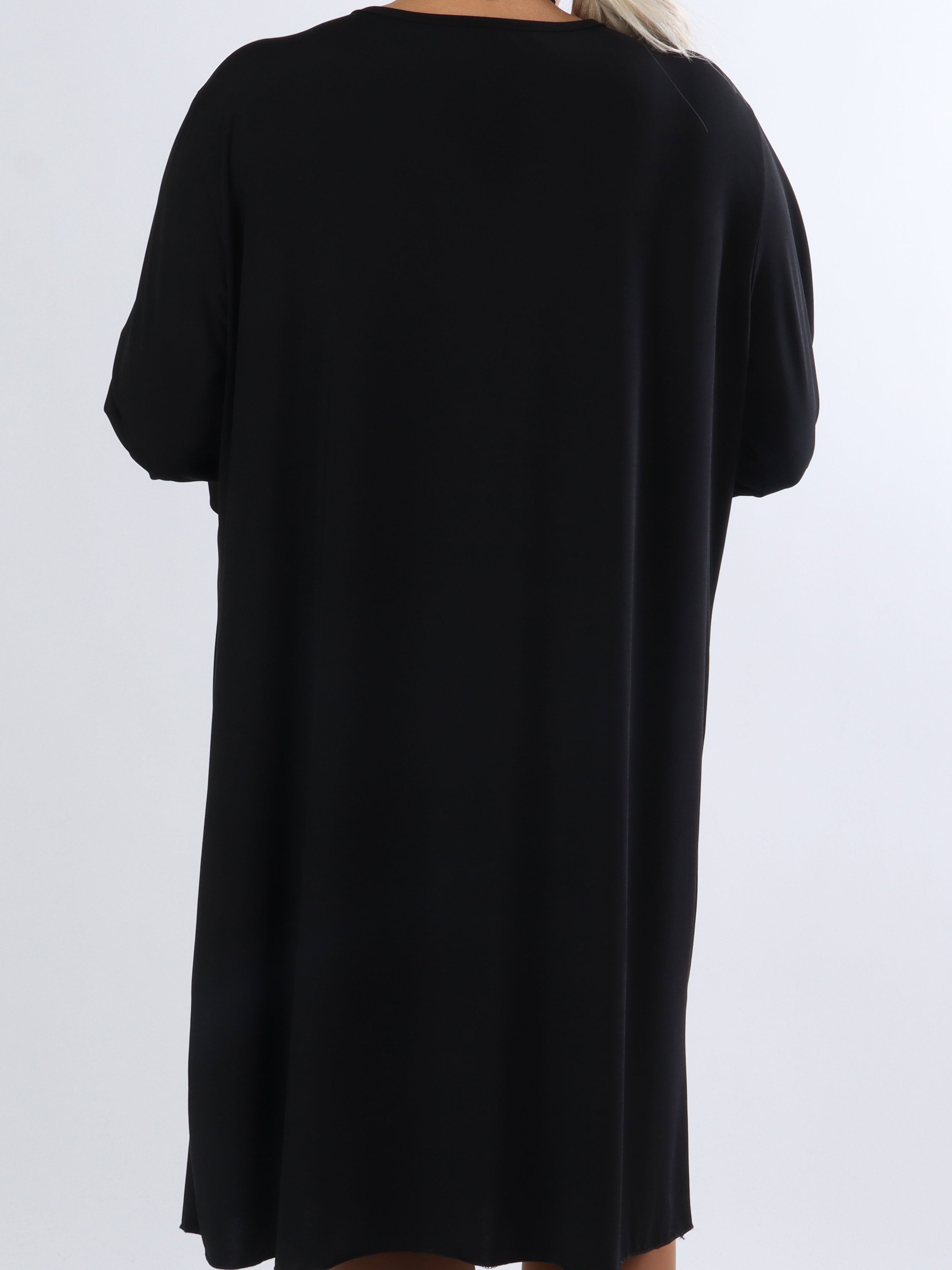 Zaida - Elastisk plus size kjole med knude ved brystet