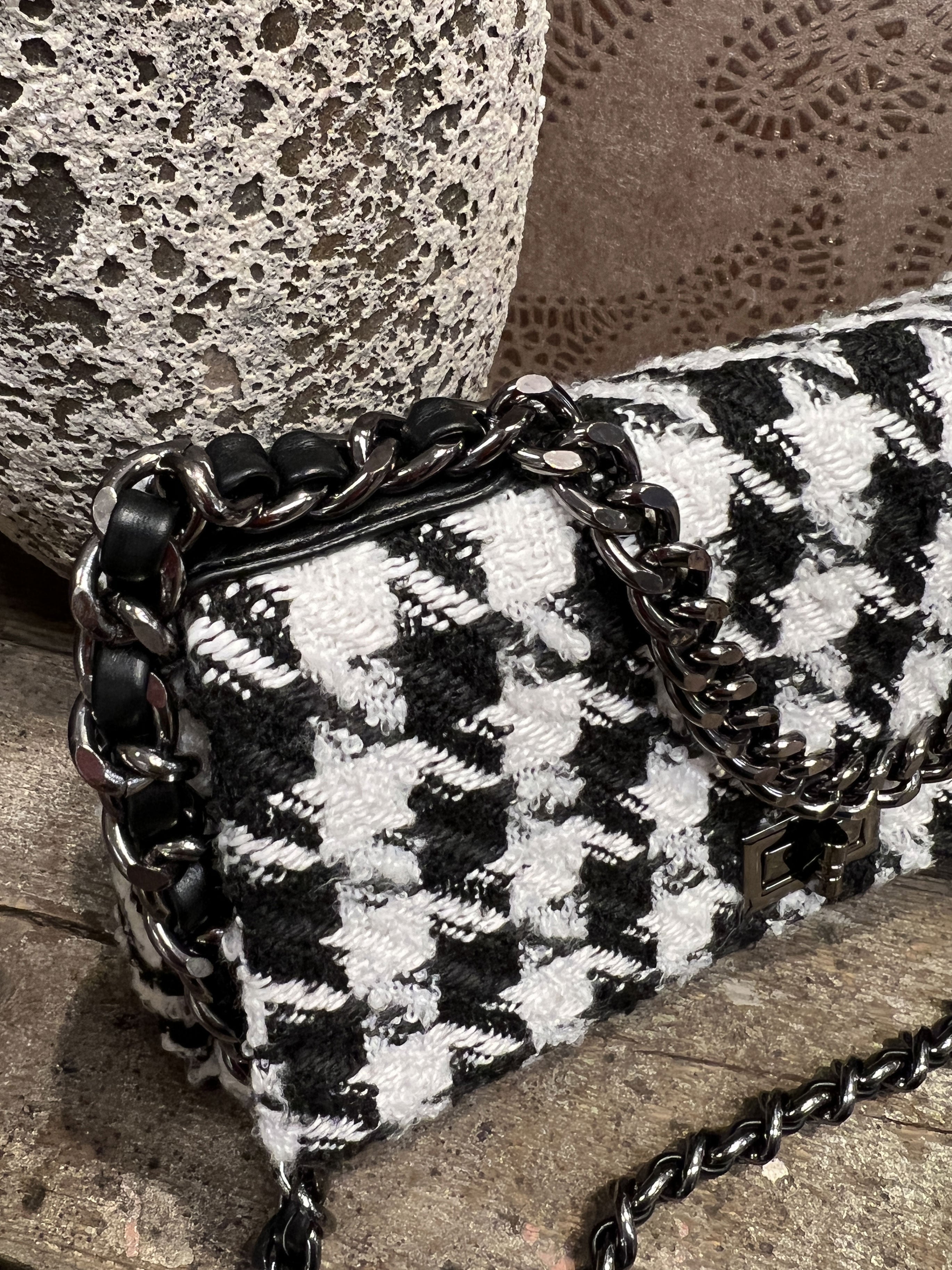 Zoe - Fed ternet taske med kæde