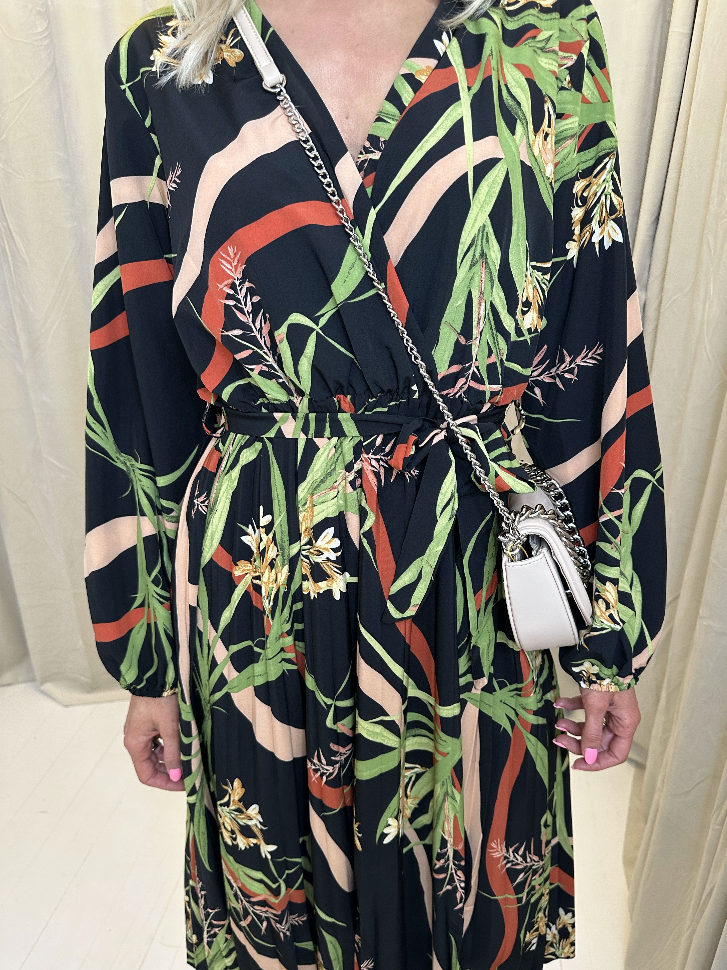 Blanca Nature - Sød sommerkjole med plisseret skørt