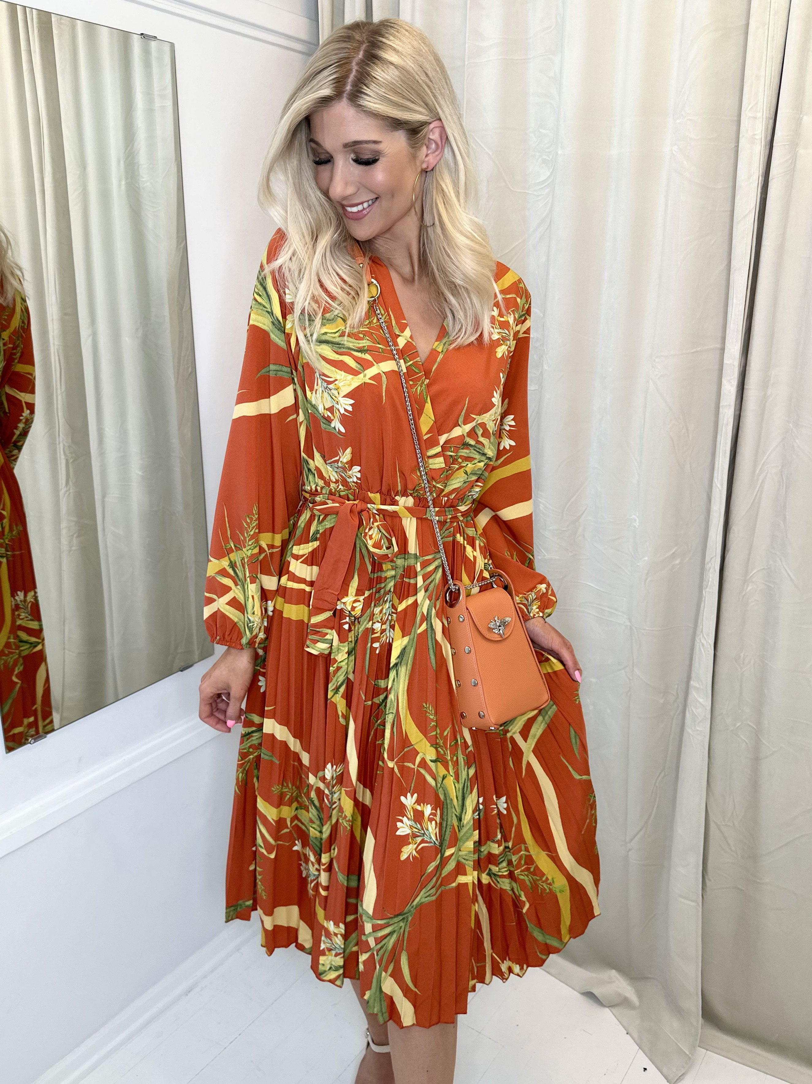 Blanca Nature - Sød sommerkjole med plisseret skørt