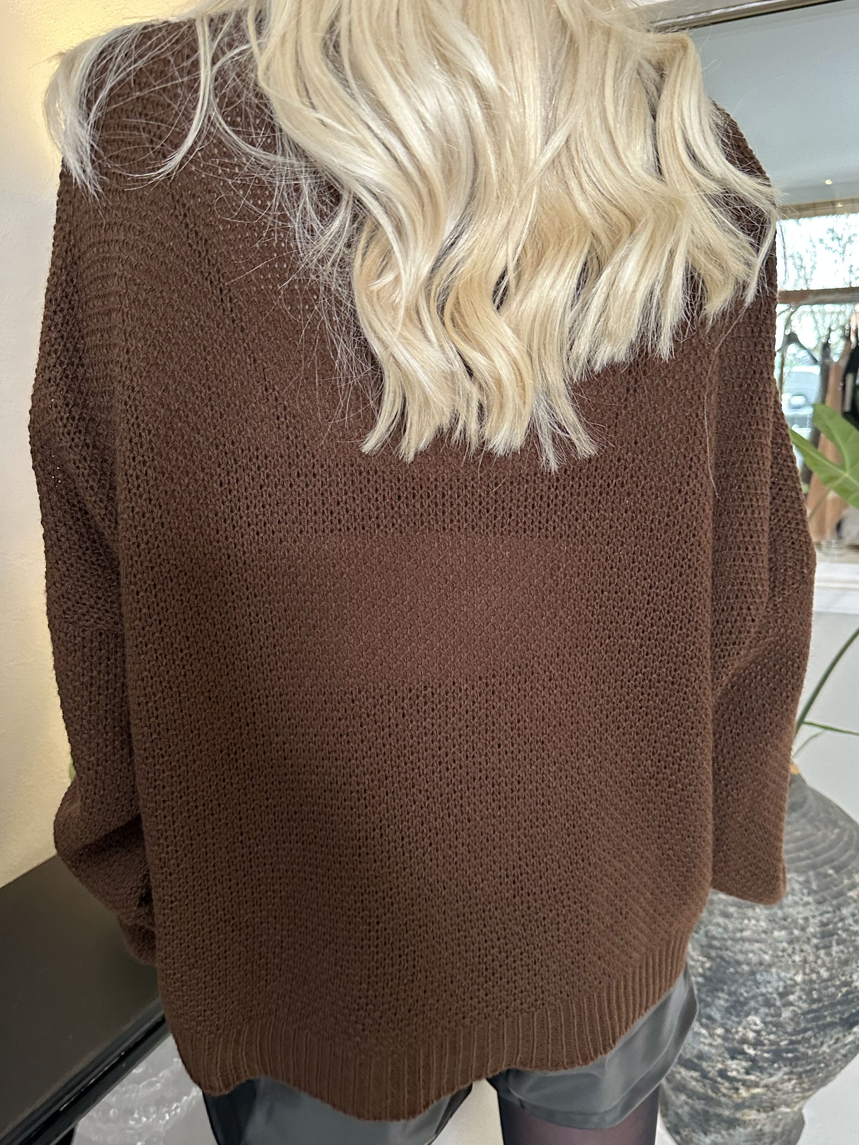 Cutie - Sød strik med sløjfe