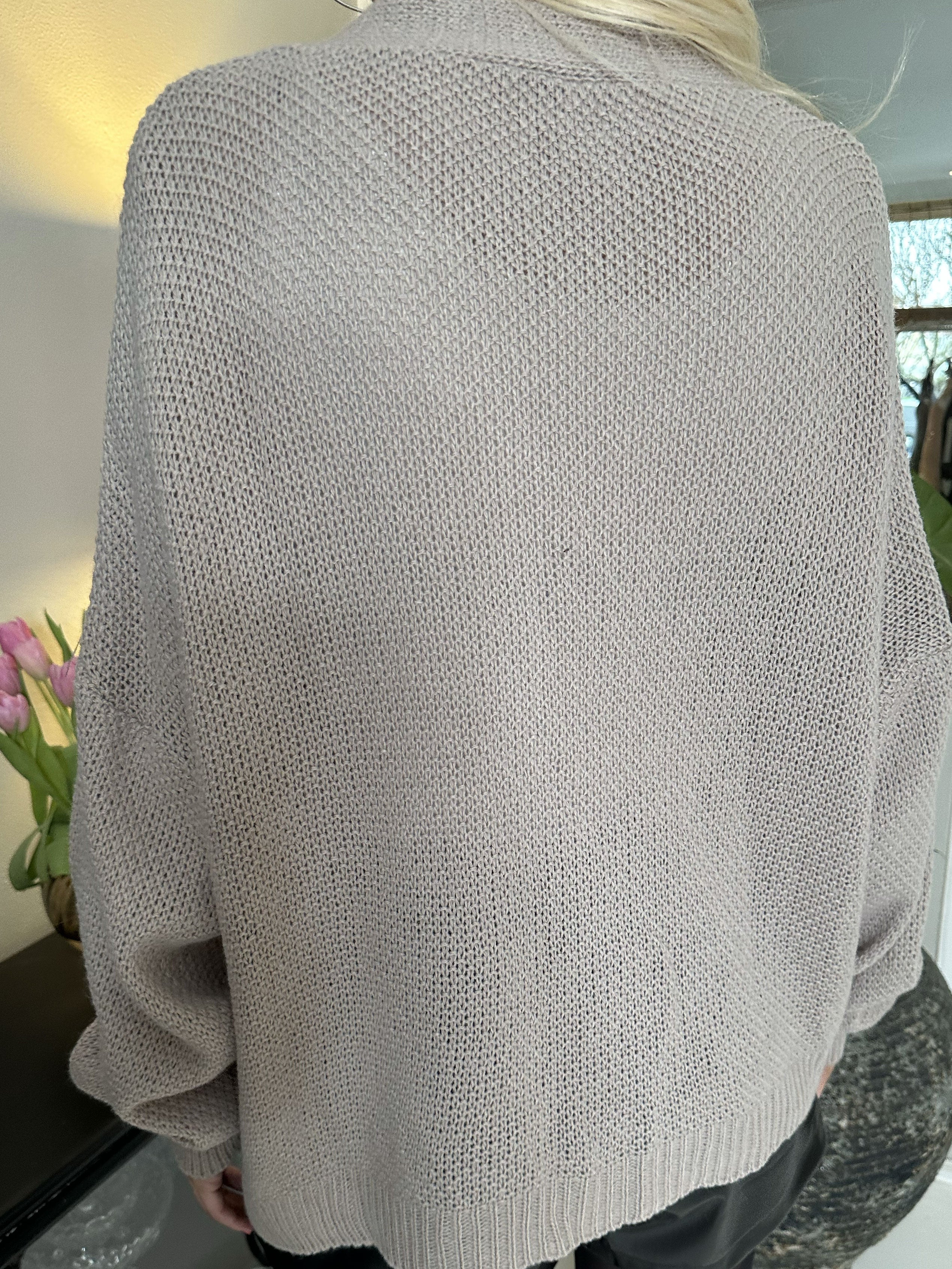 Cutie - Sød strik med sløjfe