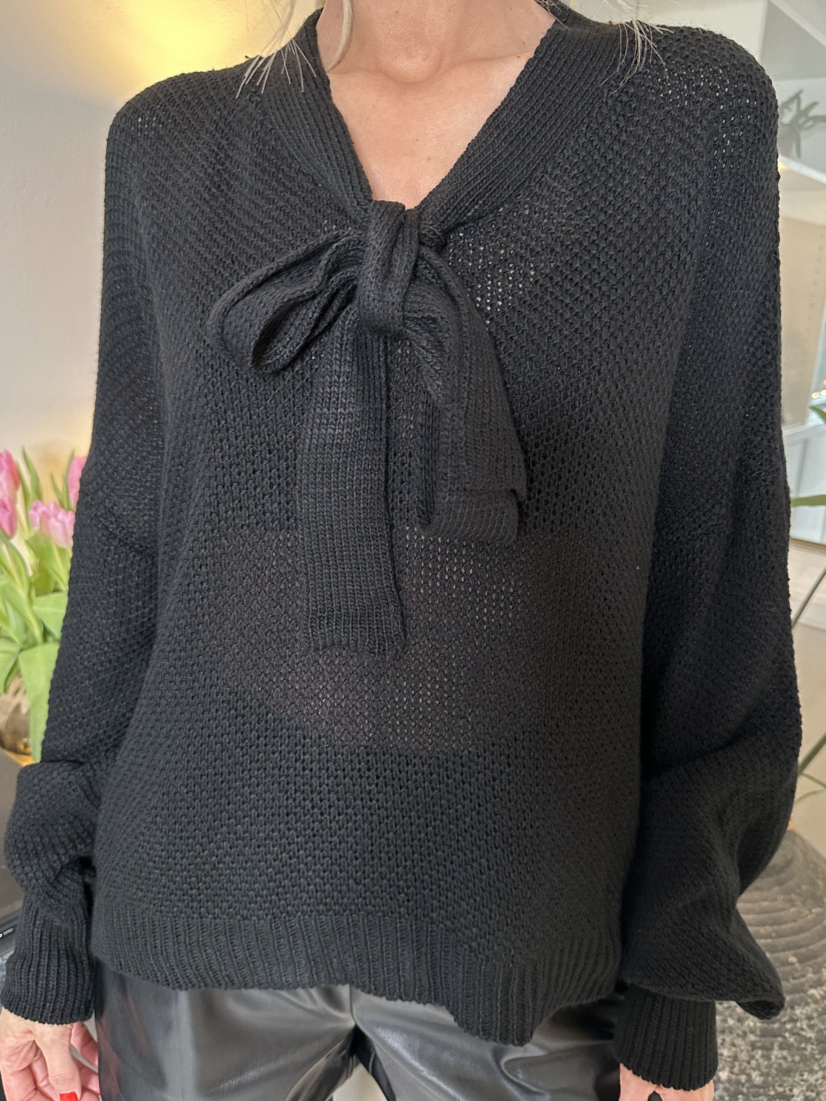 Cutie - Sød strik med sløjfe