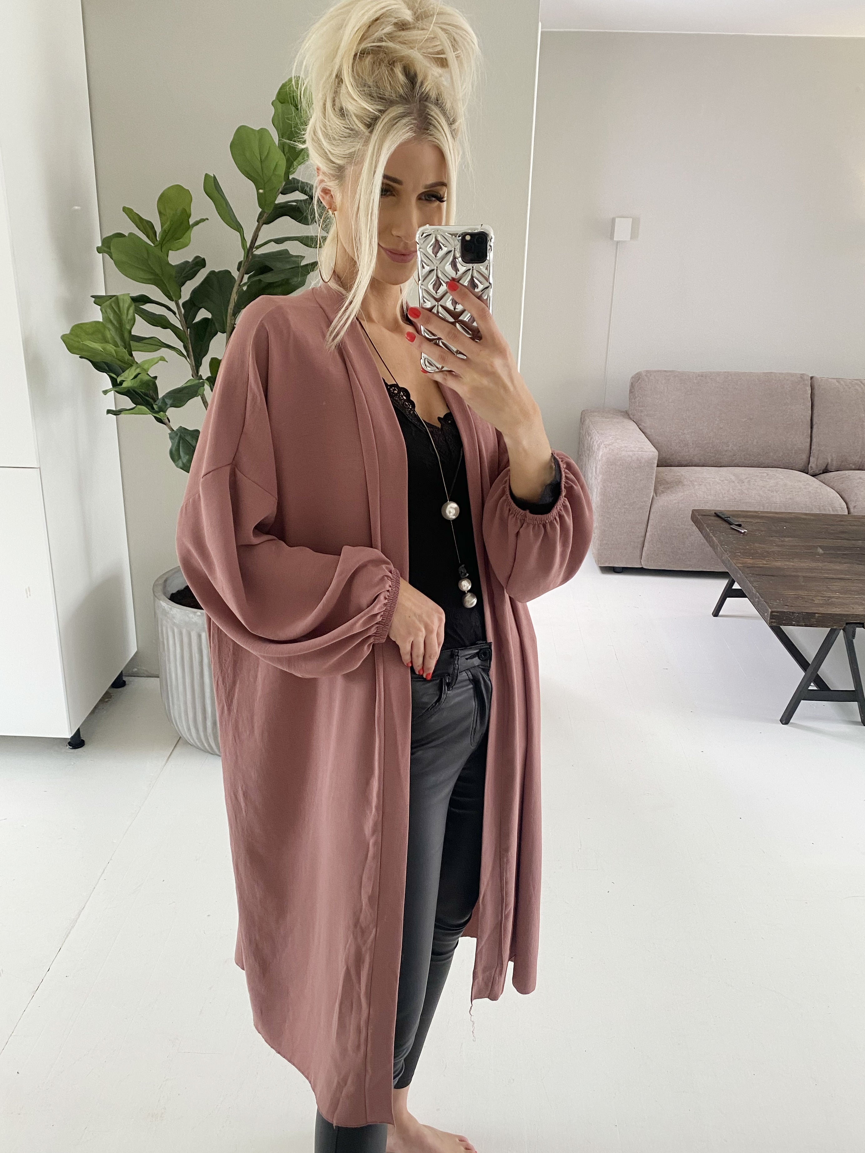 Ellen - Let cardigan med ballonærmer