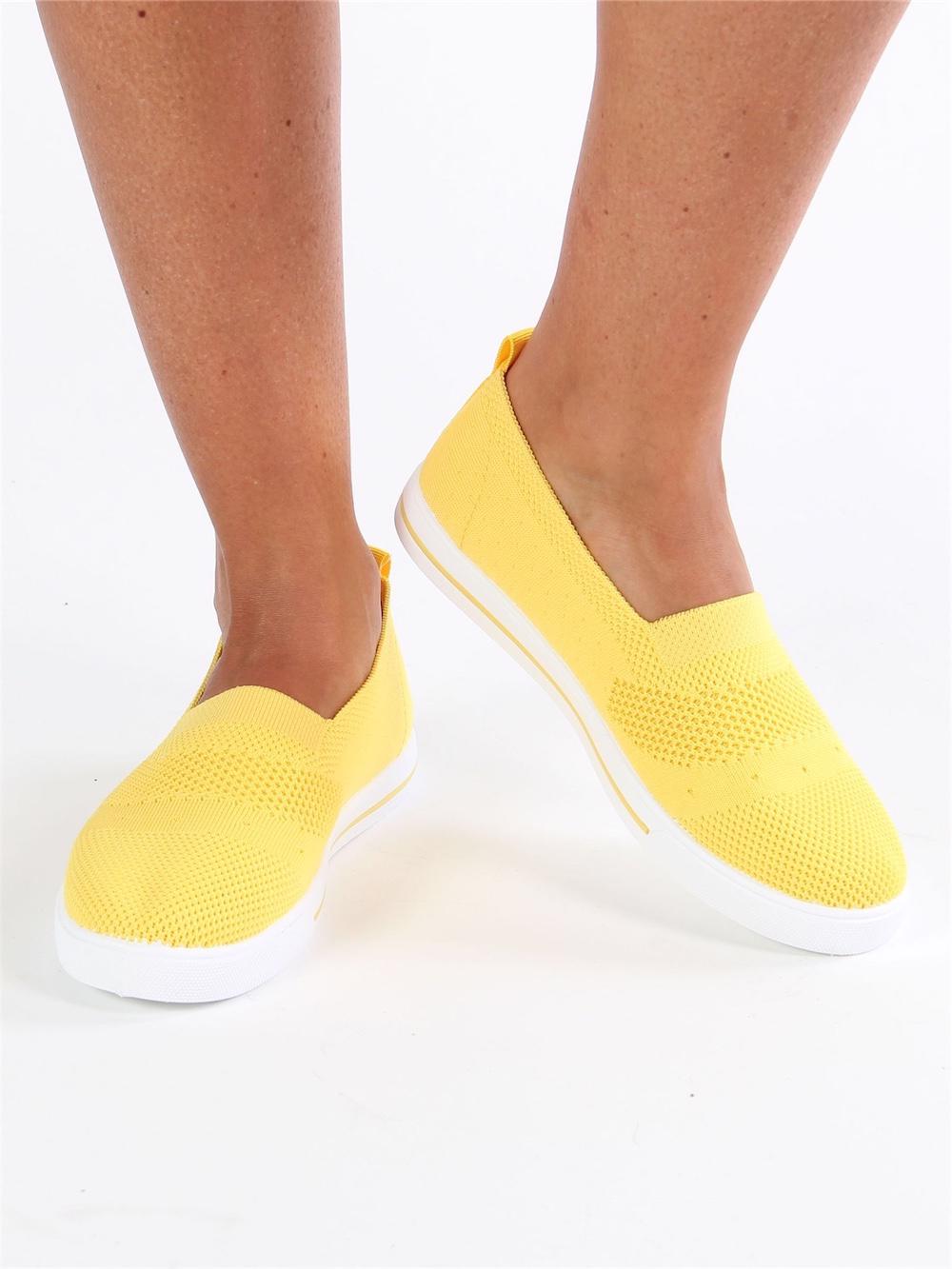 Gotzone - Beigefarvet espadrillos med hvid gummisål