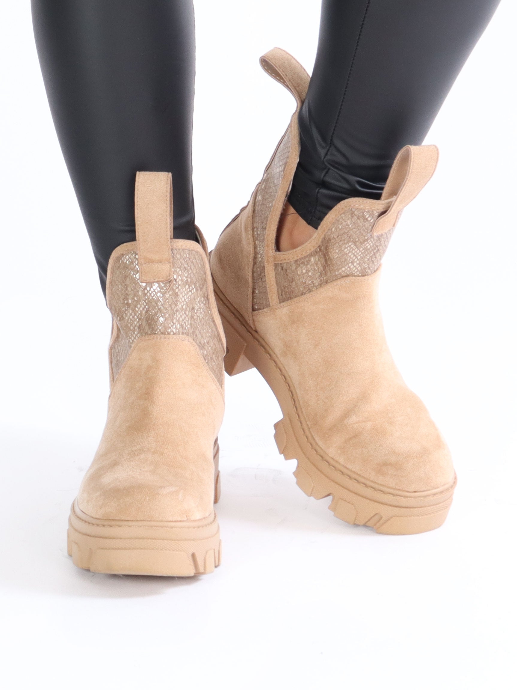 Iliona - Chunky støvler i ruskindslook