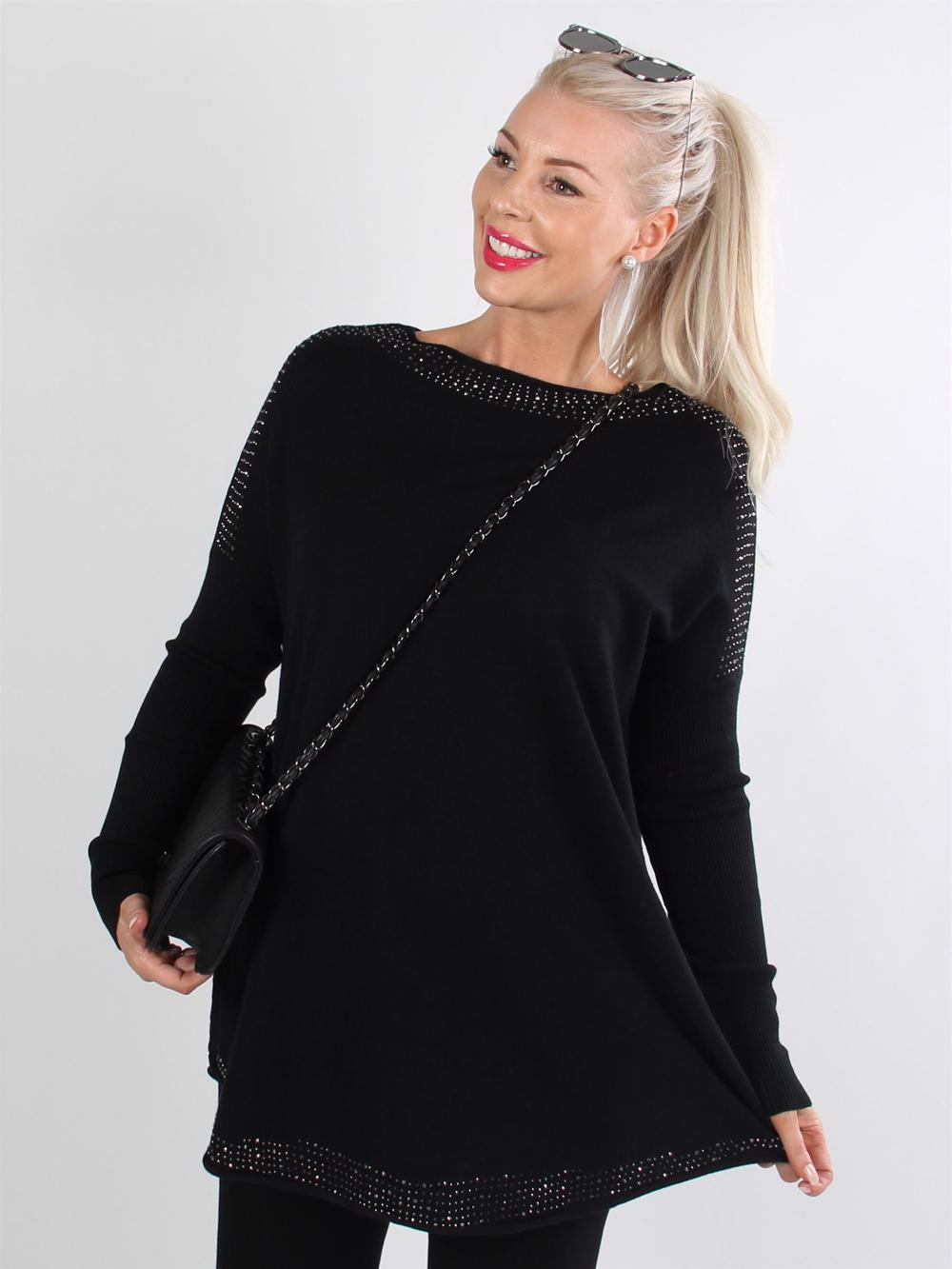 Nicoleja - Beigefarvet strikbluse med similisten