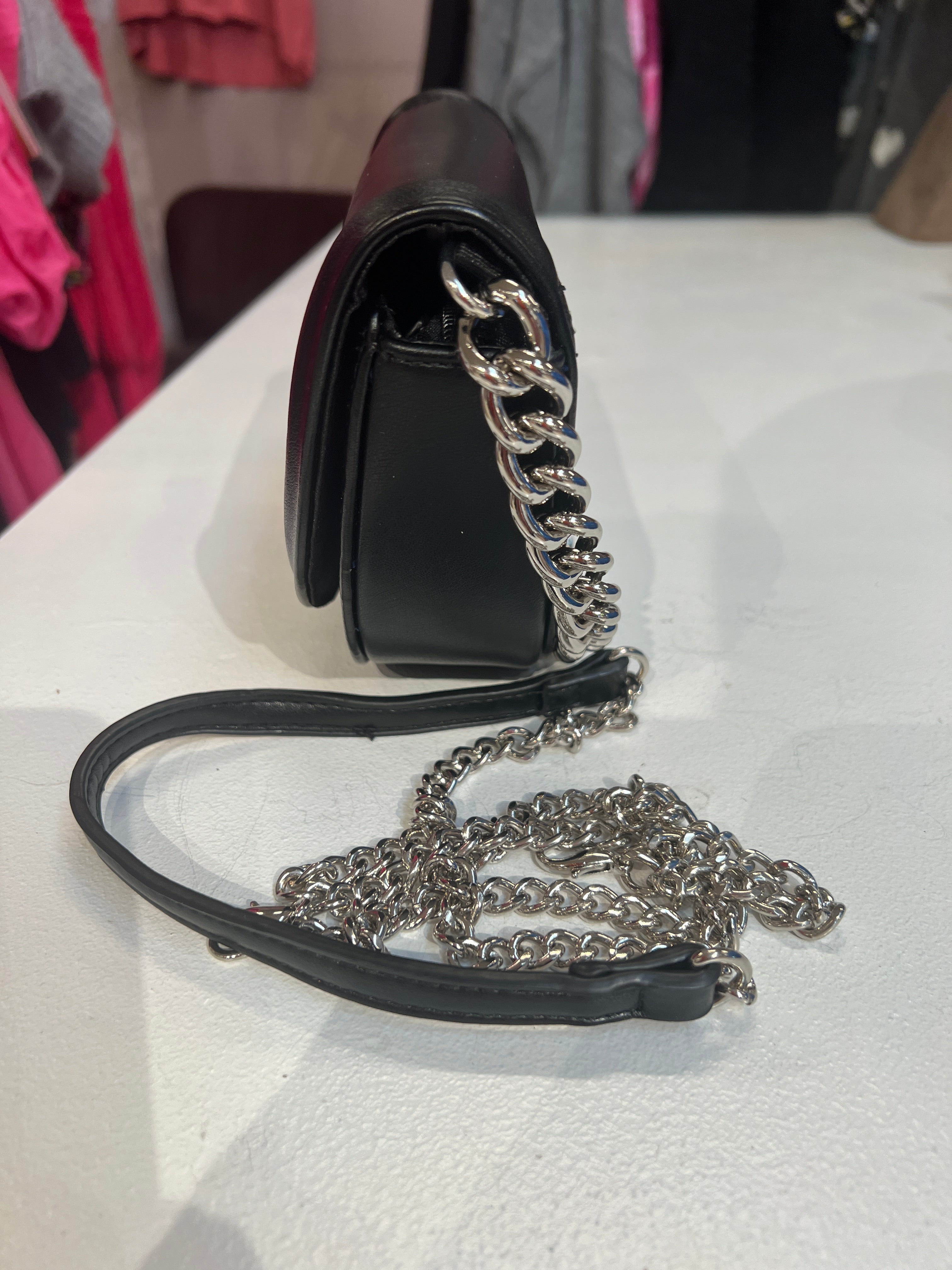 Rose - Lille håndtaske med similitensten og sølv kæde