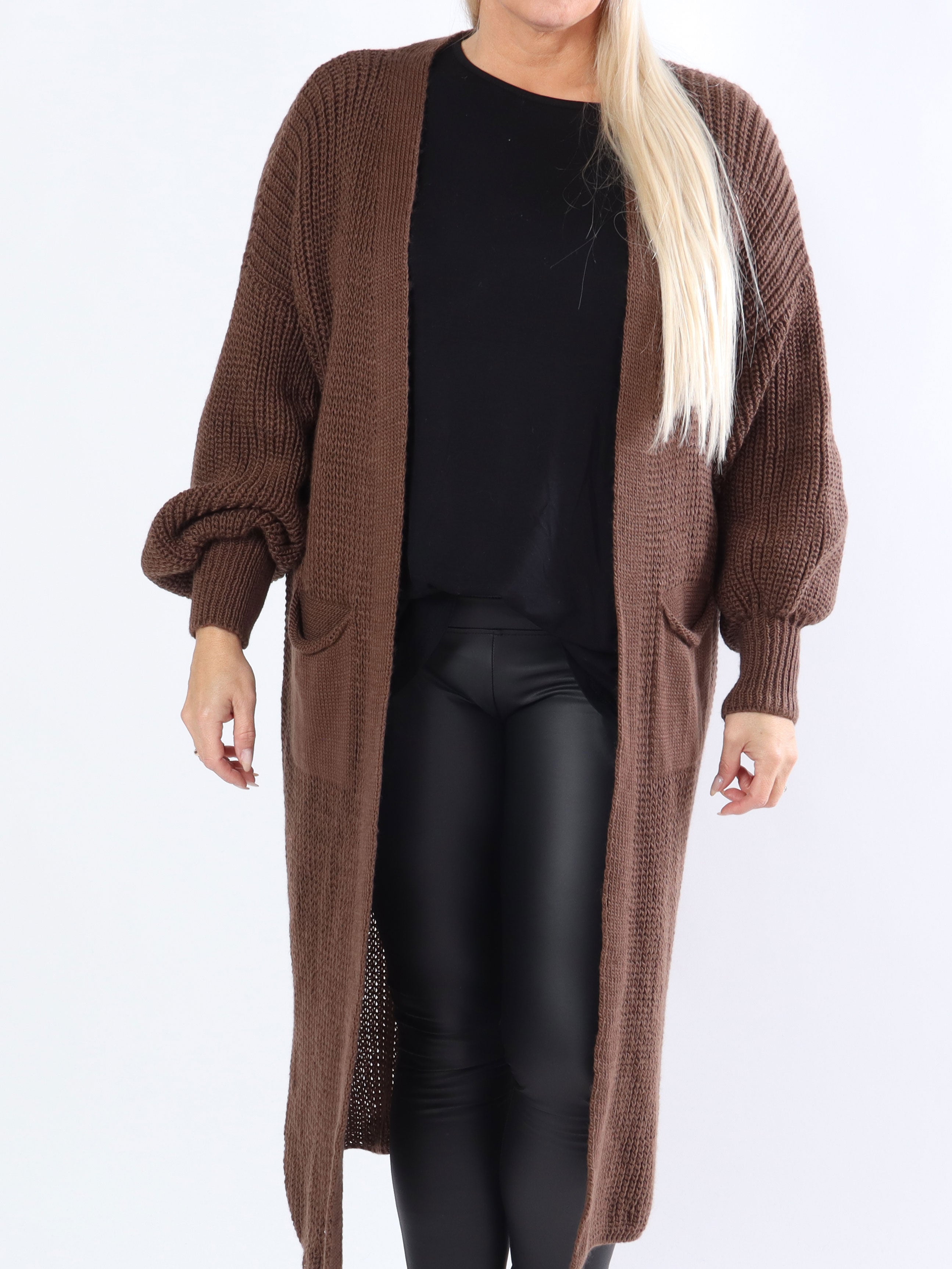 Sally - Plus size strikcardigan med fine ballonærmer