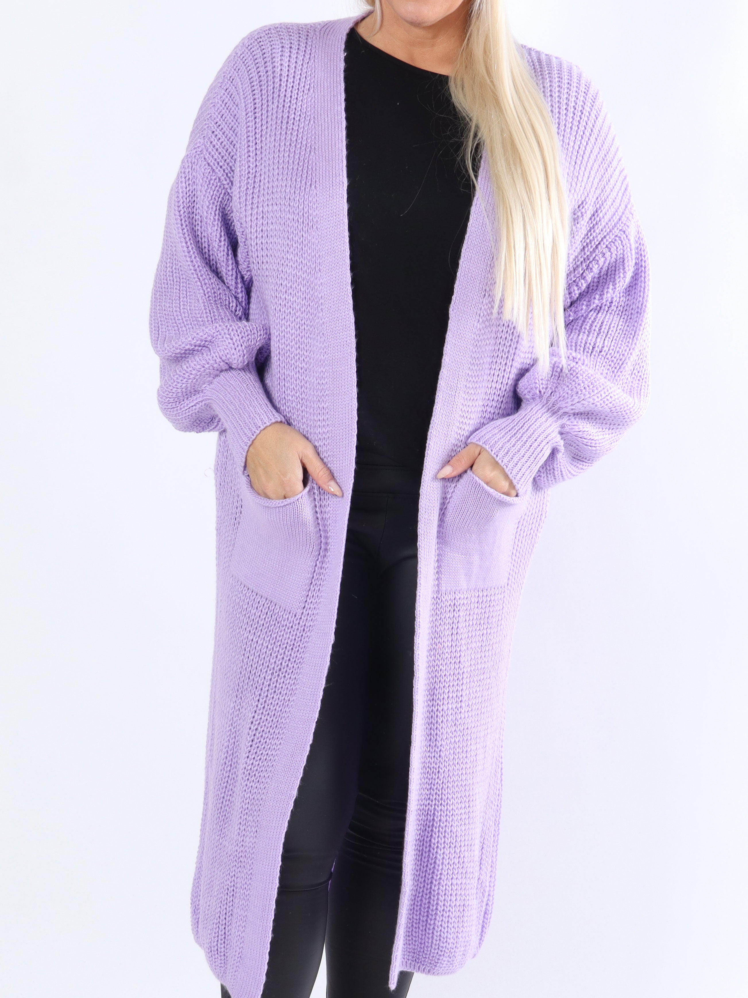 Sally - Plus size strikcardigan med fine ballonærmer