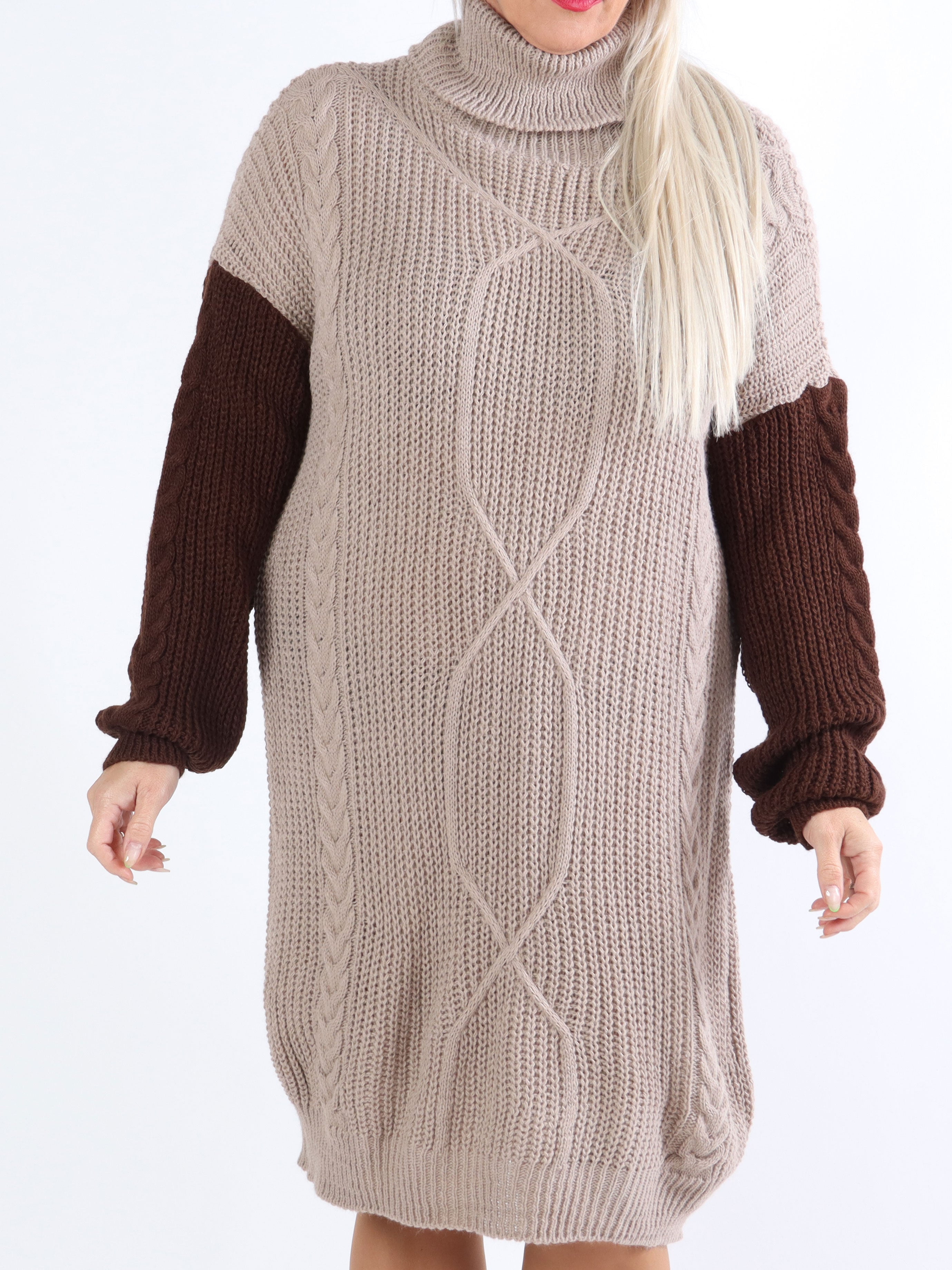 Tenna - Tofarvet plus size kjole i kabelstrik